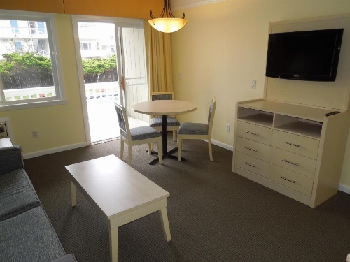Royal Atlantic Beach Resort image 7